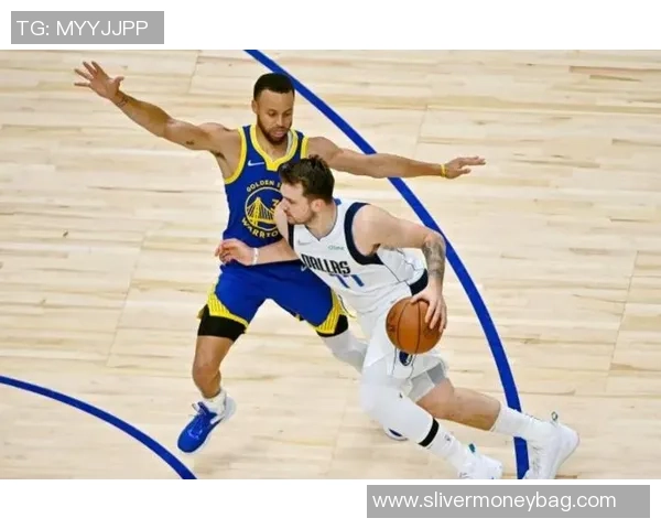 拉科布:勇士十年四冠已成历史传奇 目标追求像老巴斯一样的十六次总决赛 拉科布:勇士十年四冠已成历史传奇 目标追求像老巴斯一样的十六次总决赛