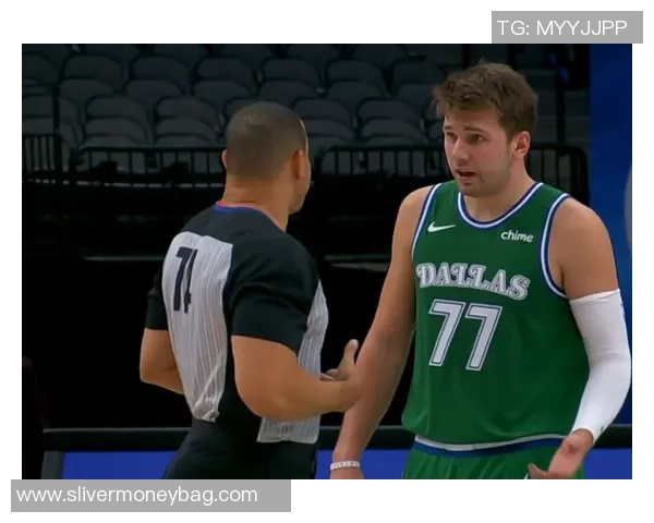 吕布再世戈登上半场三分神准七投全中狂砍二十五分震惊全场